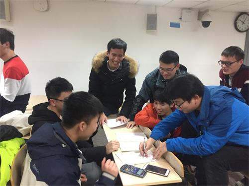 m1545222725244293.png CC011260F8D4A717CB45C13B455CC680.png